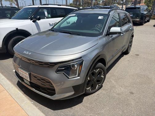 Steel Gray 2023 Kia Niro EV Wind