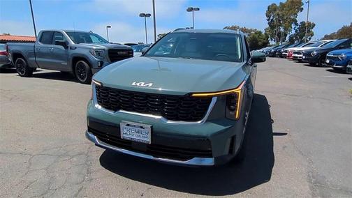 2025 Kia Sorento Plug-In Hybrid EX