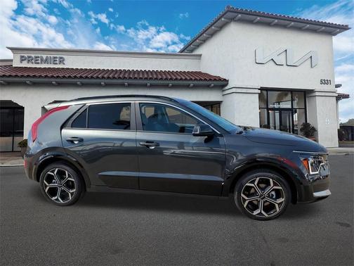 2024 Kia Niro EX Touring
