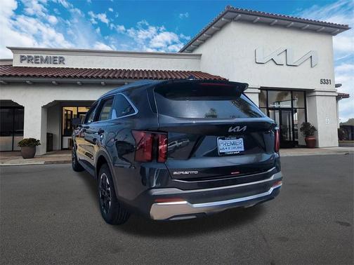 2025 Kia Sorento S
