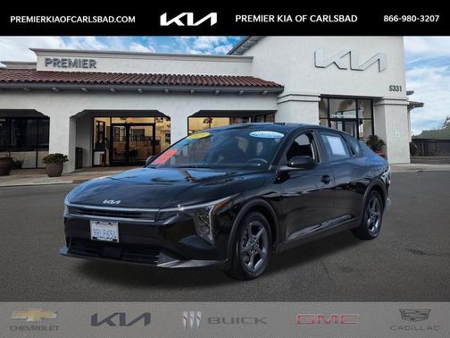 Aurora Black 2025 Kia K4 LXS