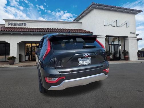 2025 Kia Niro LX
