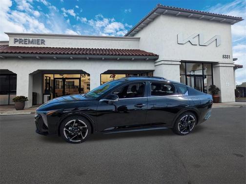 2025 Kia K4 GT-Line