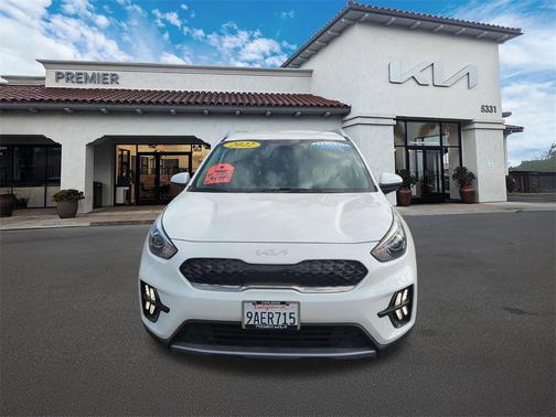 2022 Kia Niro LX