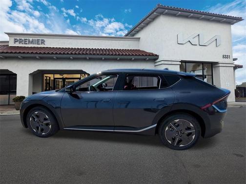 2025 Kia EV6 Light Long Range
