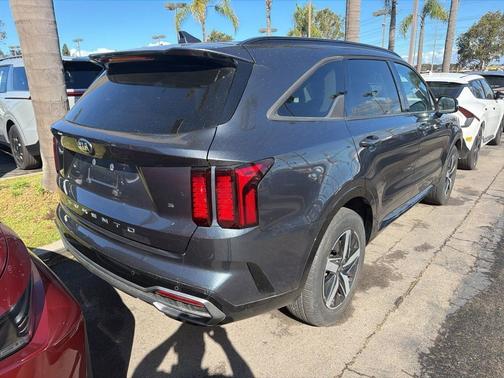 Gravity Gray 2021 Kia Sorento S