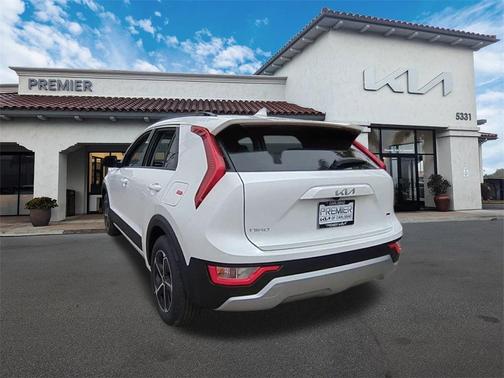 2025 Kia Niro LX