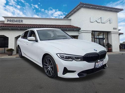 2021 BMW 330 i