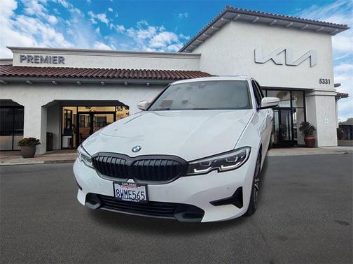 2021 BMW 330 i