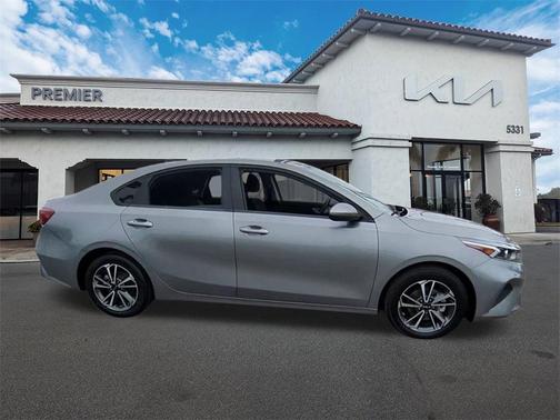 2022 Kia Forte LXS