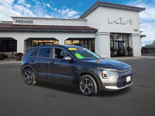 Gray 2025 Kia Niro EX