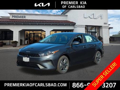 Gray 2024 Kia Forte LXS