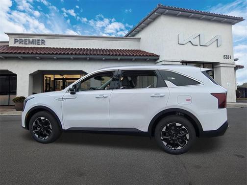 2025 Kia Sorento S