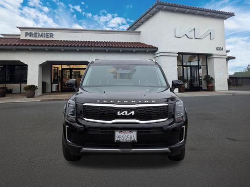 Ebony Black 2022 Kia Telluride S
