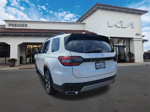 2025 Honda Pilot Elite