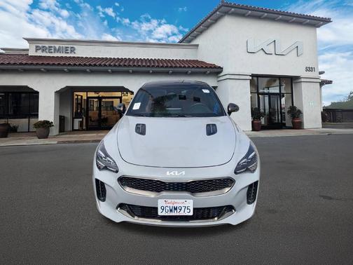 Snow White Pearl 2023 Kia Stinger GT-Line