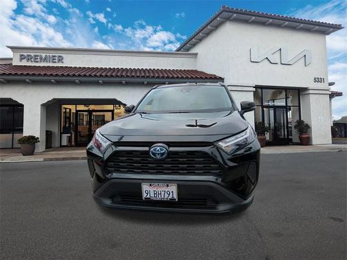 2024 Toyota RAV4 Hybrid XLE