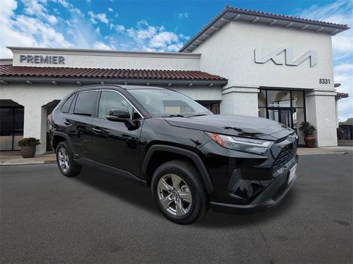 2024 Toyota RAV4 Hybrid XLE