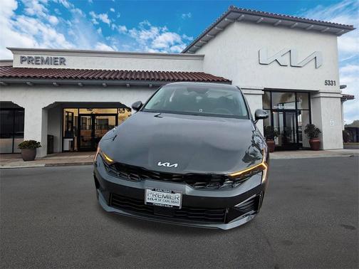 2025 Kia K5 LXS
