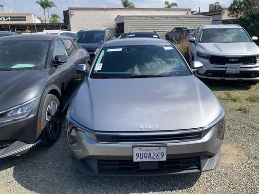 Steel Gray 2025 Kia K4 LXS