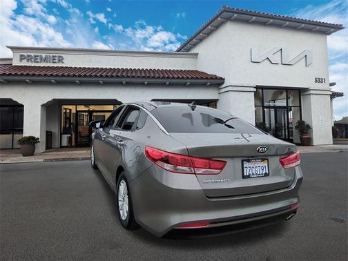 2018 Kia Optima LX