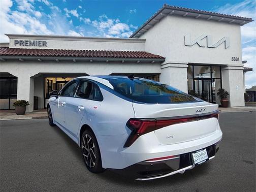 2025 Kia K5 EX
