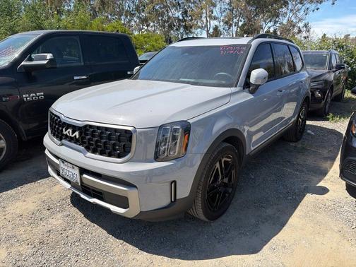 Wolf Gray 2023 Kia Telluride EX X-Line