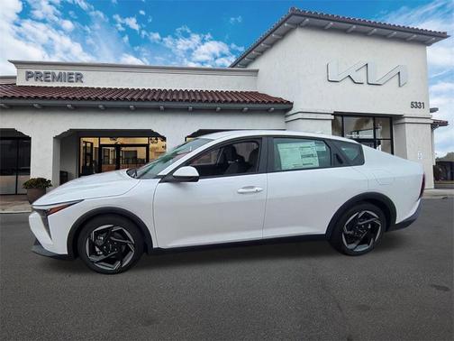 2025 Kia K4 EX