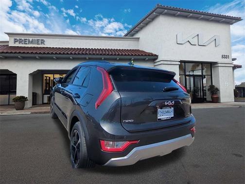 2025 Kia Niro EX