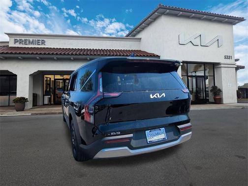 2026 Kia EV9 Light Long Range