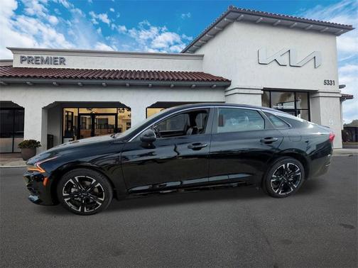 2024 Kia K5 GT-Line