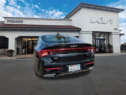 2024 Kia K5 GT-Line