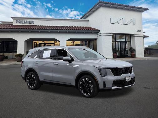 Gray 2025 Kia Sorento EX