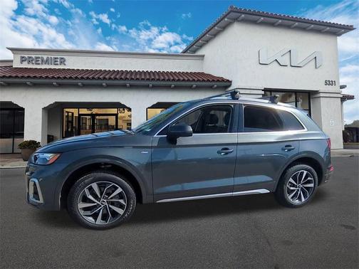 2022 Audi Q5 45 S line quattro Premium