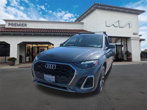 2022 Audi Q5 45 S line quattro Premium