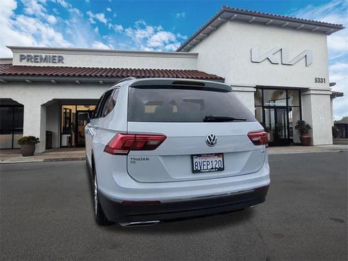 2018 Volkswagen Tiguan 2.0T SE