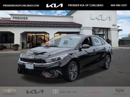Aurora Black 2024 Kia Forte GT-Line