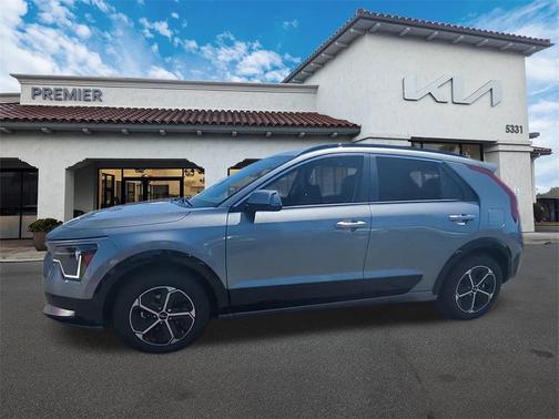 2025 Kia Niro SX