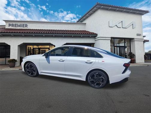 2025 Kia K5 GT-Line