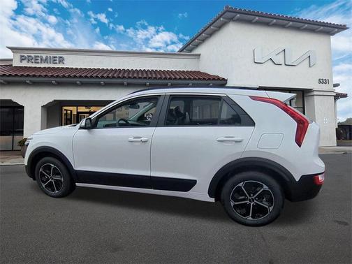 2025 Kia Niro EX