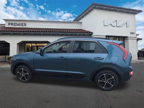 2025 Kia Niro EX