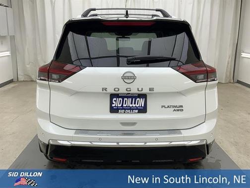 Pearl 2026 Nissan Rogue Platinum