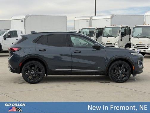 Quartz Blue Metallic 2026 Buick Envision Sport Touring