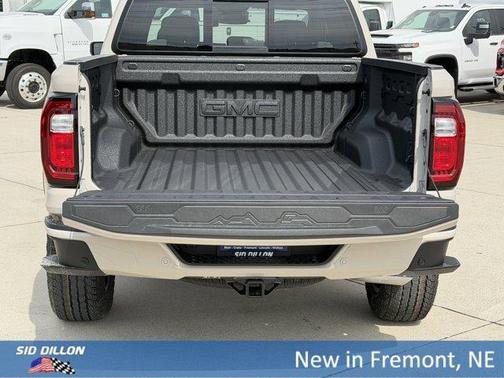 Dune 2026 GMC Canyon Elevation