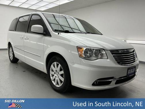 2015 Chrysler Town & Country Touring