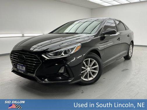 2018 Hyundai SONATA SE