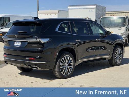 Ebony Twilight Metallic 2026 Buick Enclave AVENIR