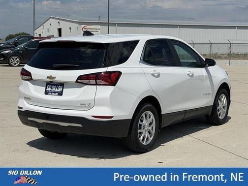 Summit White 2024 Chevrolet Equinox LT