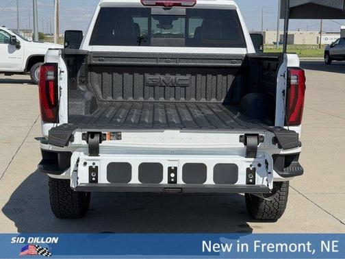 Summit White 2026 GMC Sierra 2500 Denali Ultimate