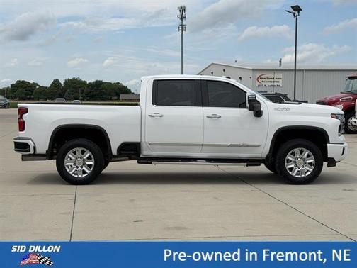 Summit White 2024 Chevrolet Silverado 3500 High Country